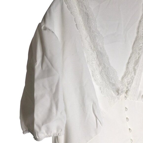 feminine  Babydoll Cropped Top Womens Sz L White Lace V Neck Angelcore dainty - Picture 15 of 16